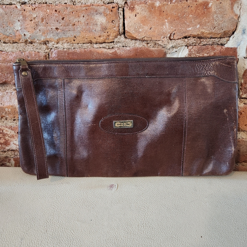 Vintage wristlet clutch purse